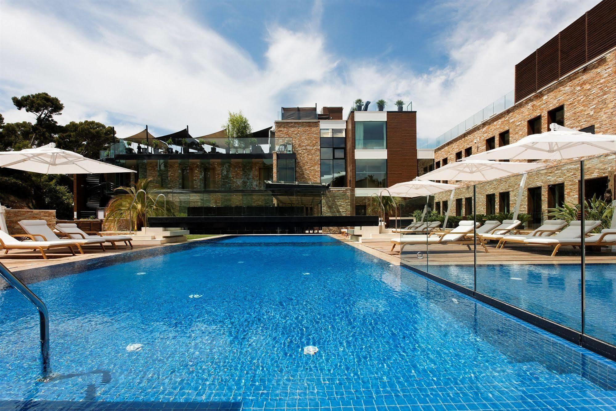 Hostellerie La Farandole Sanary-sur-Mer Exterior photo